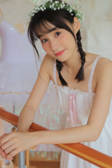 美女请别影响我学习